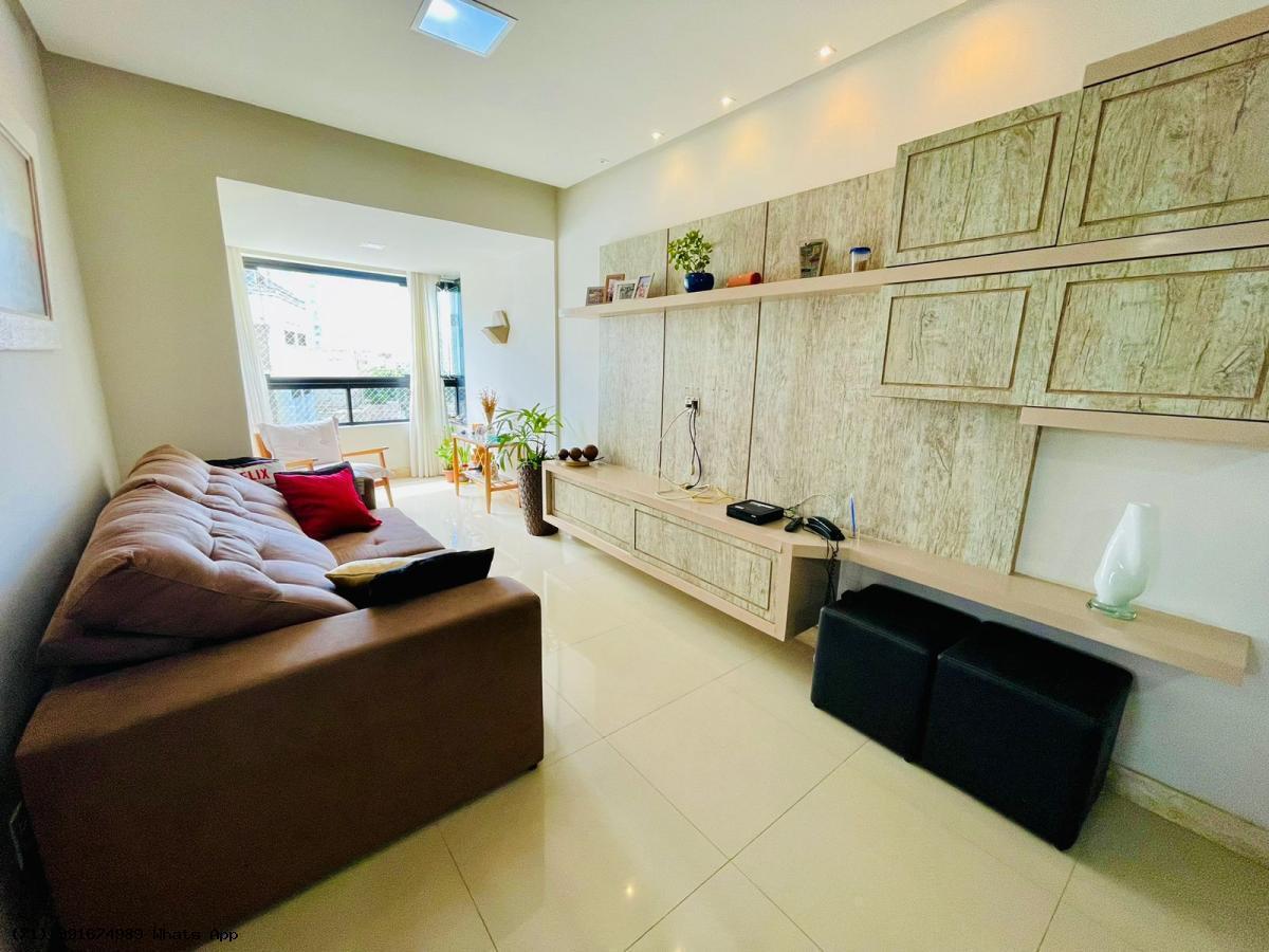 Apartamento à venda com 2 quartos, 67m² - Foto 1