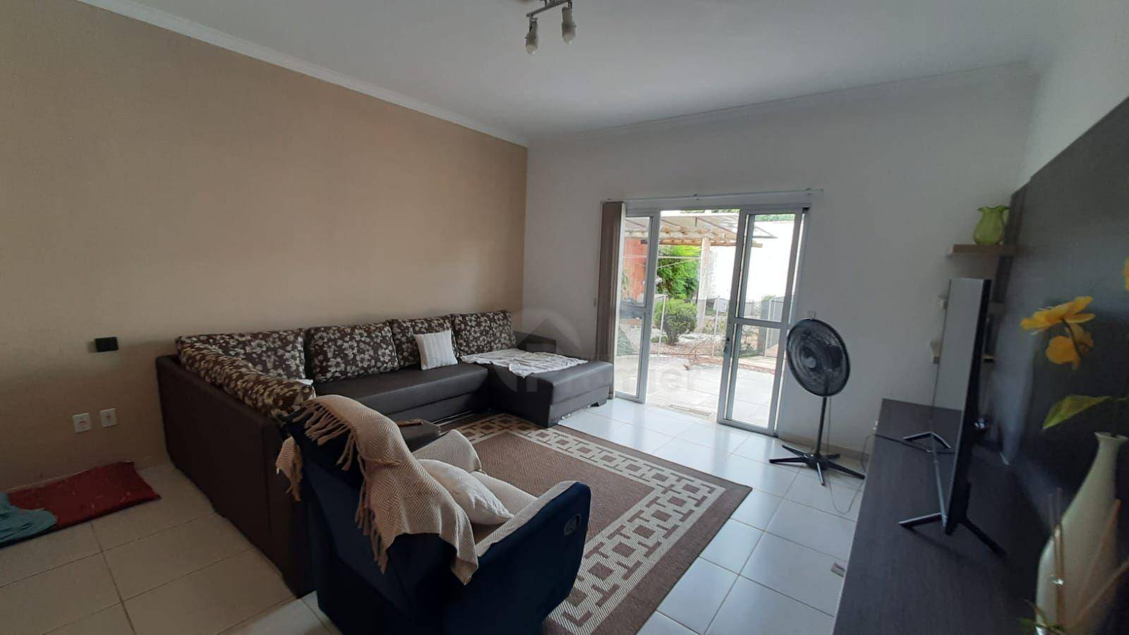 Chácara à venda com 3 quartos, 300m² - Foto 19