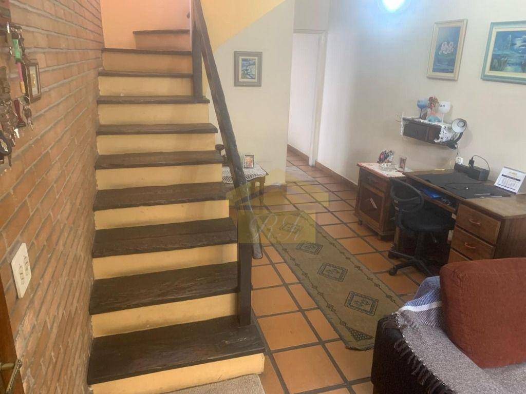 Sobrado à venda com 4 quartos, 187m² - Foto 2