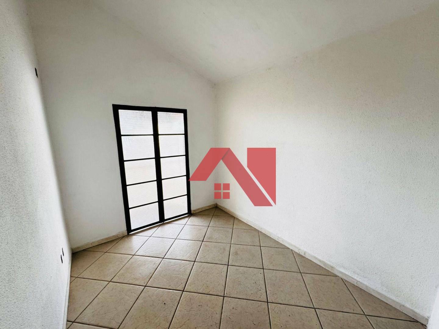 Casa à venda com 3 quartos, 180m² - Foto 15