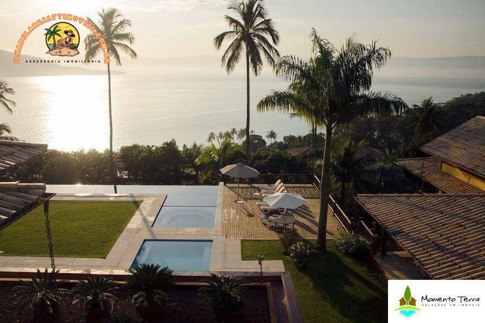Casa à venda com 10 quartos, 1823m² - Foto 1