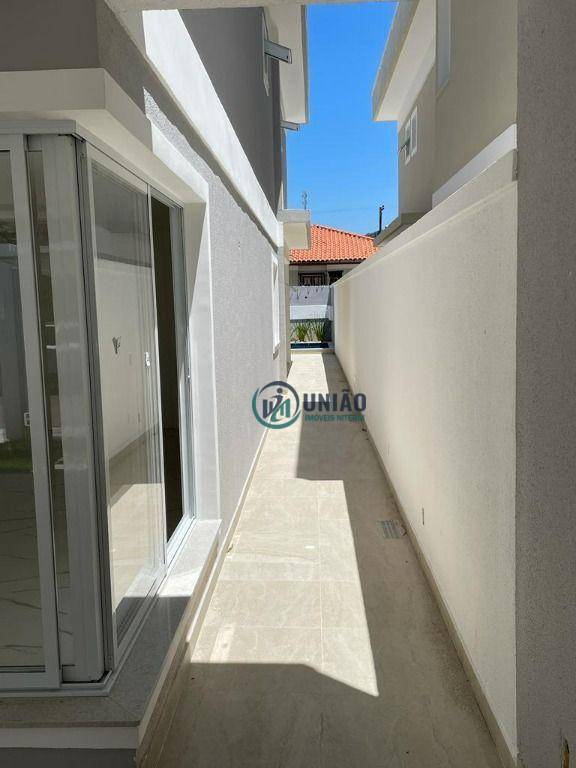 Casa de Condomínio à venda com 4 quartos, 170m² - Foto 4