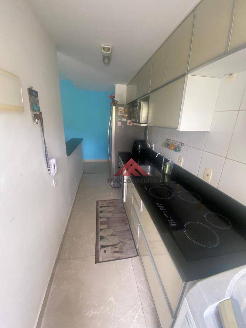 Apartamento à venda com 3 quartos, 73m² - Foto 13