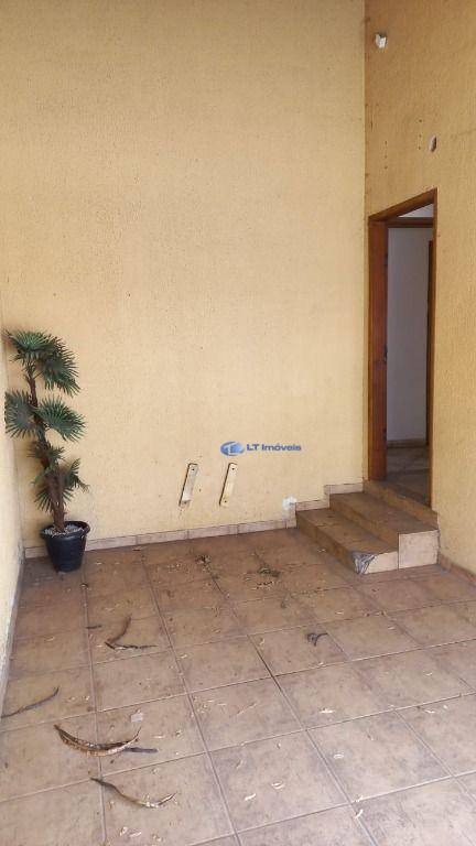 Casa, 2 quartos, 13369 m² - Foto 2