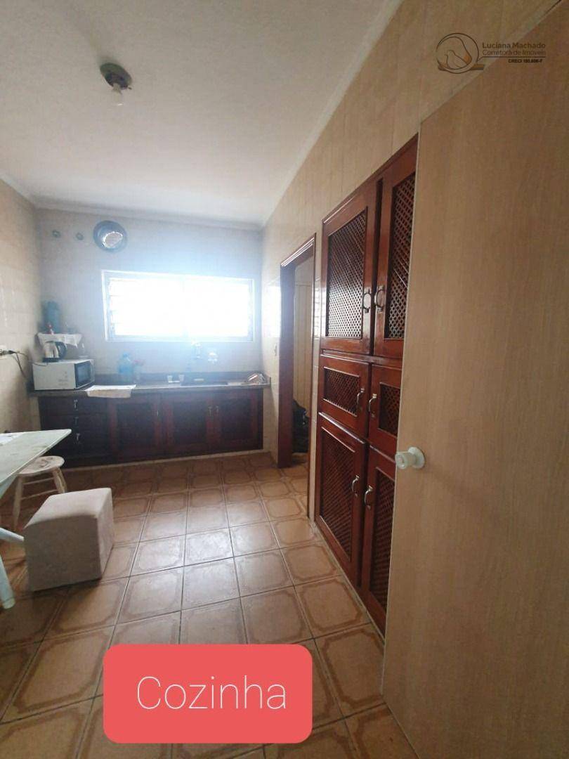 Casa à venda com 3 quartos, 187m² - Foto 5