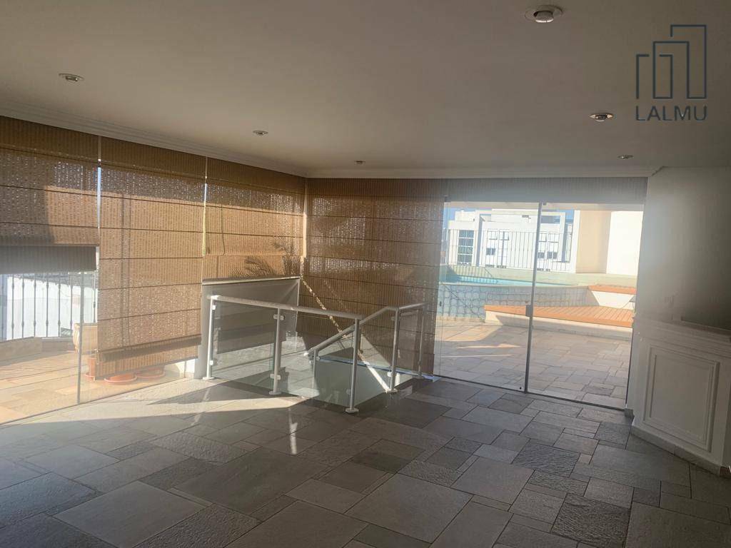 Apartamento para alugar com 3 quartos, 256m² - Foto 35