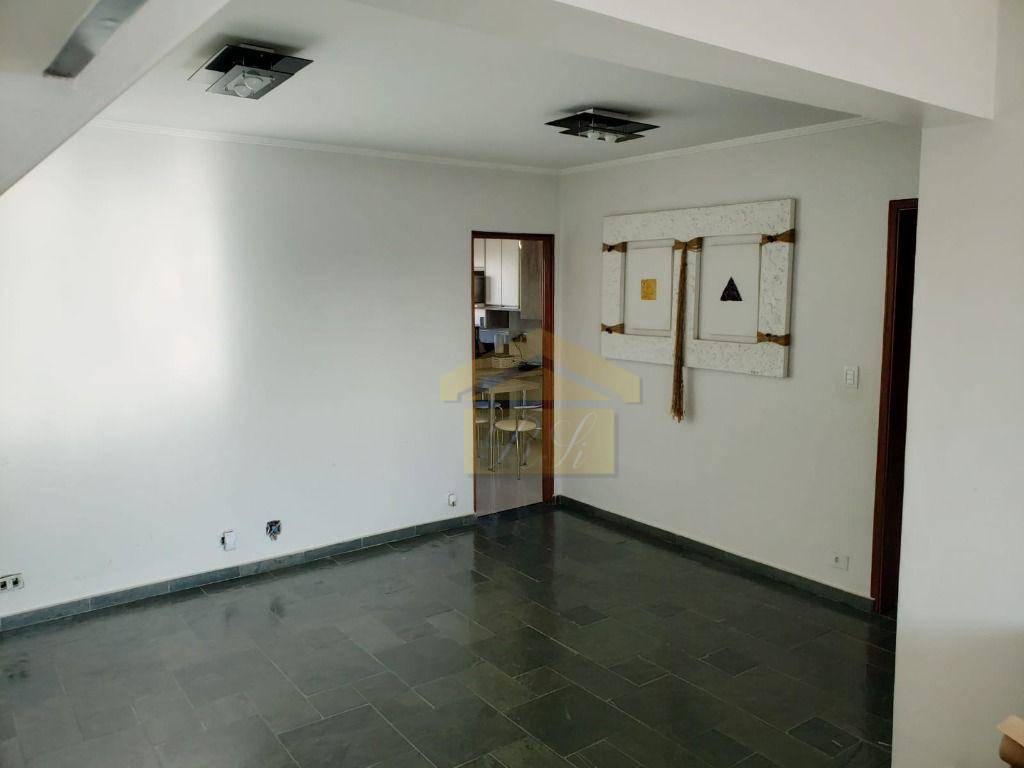 Cobertura à venda com 3 quartos, 200m² - Foto 4