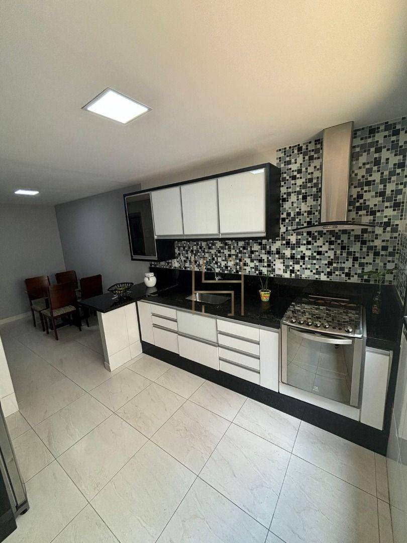 Casa, 4 quartos, 160 m² - Foto 2