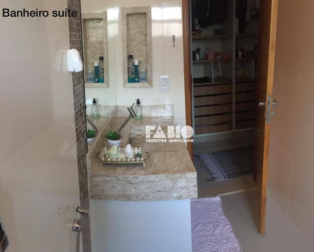 Casa à venda com 3 quartos, 200m² - Foto 11