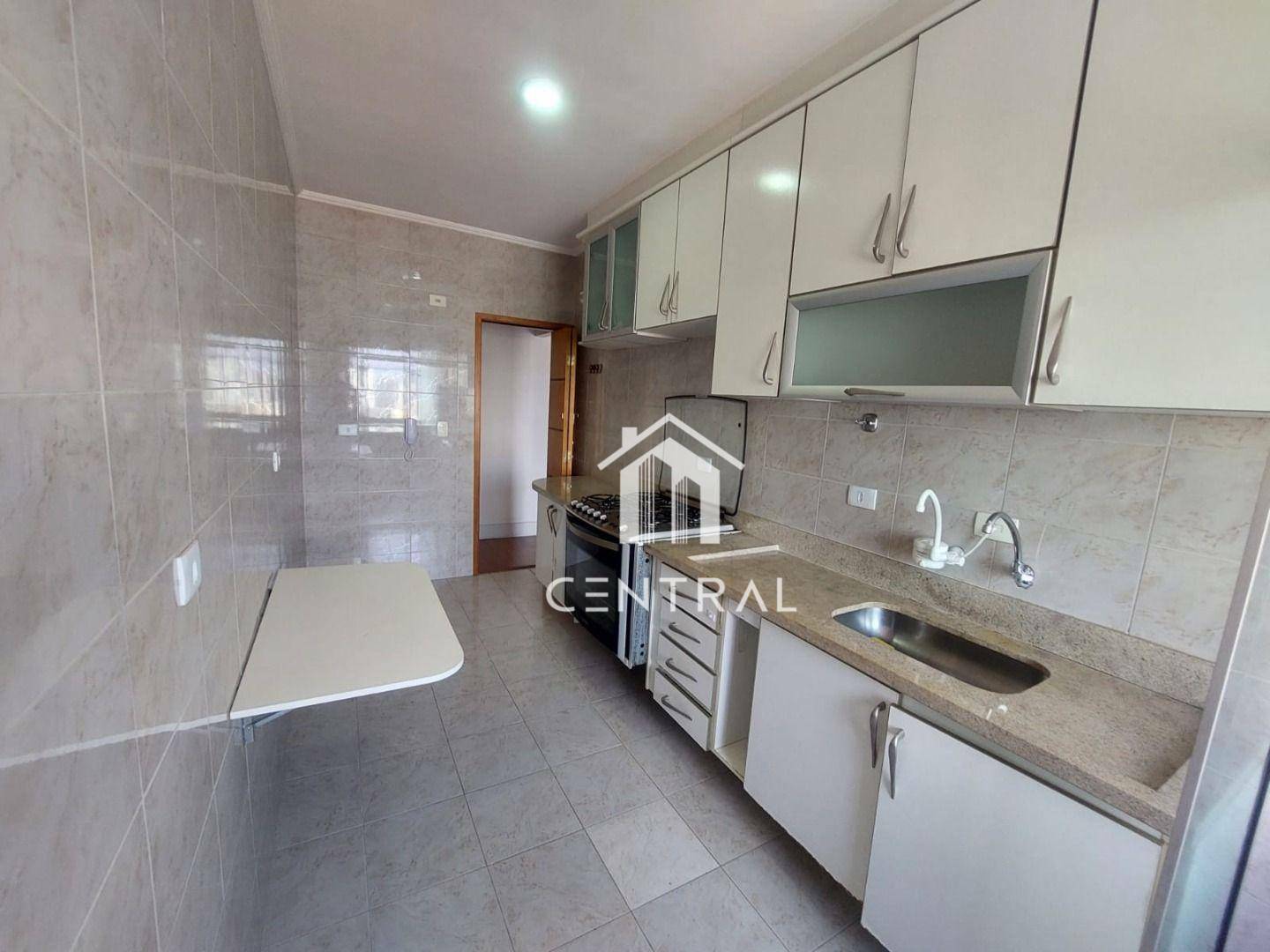 Apartamento à venda com 2 quartos, 64m² - Foto 26