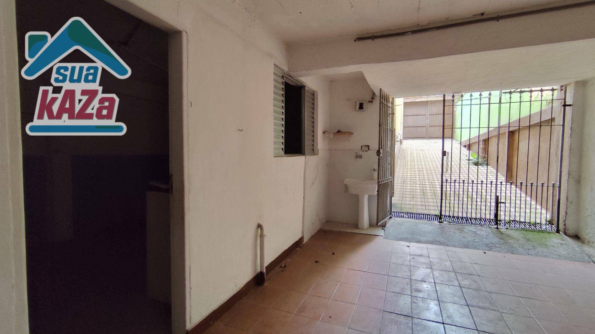 Casa à venda com 3 quartos, 100m² - Foto 28