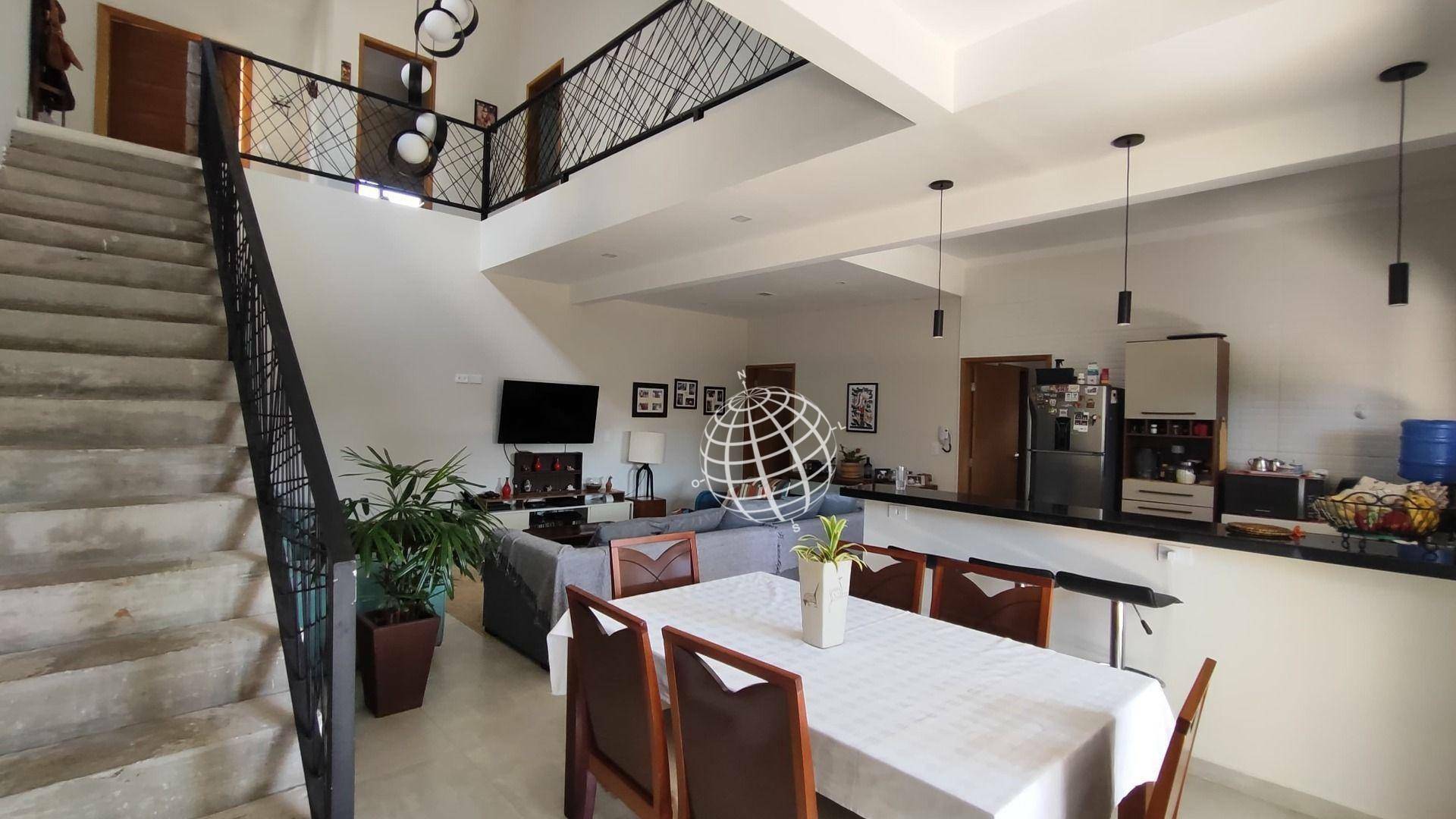 Casa à venda com 3 quartos, 249m² - Foto 18