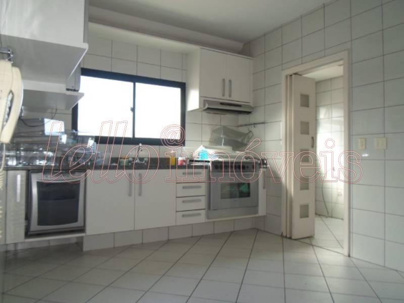 Apartamento à venda com 3 quartos, 212m² - Foto 24