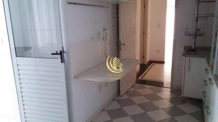 Cobertura à venda com 3 quartos, 200m² - Foto 4