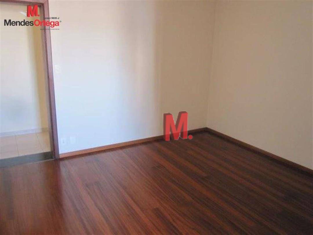 Apartamento à venda com 3 quartos, 168m² - Foto 19