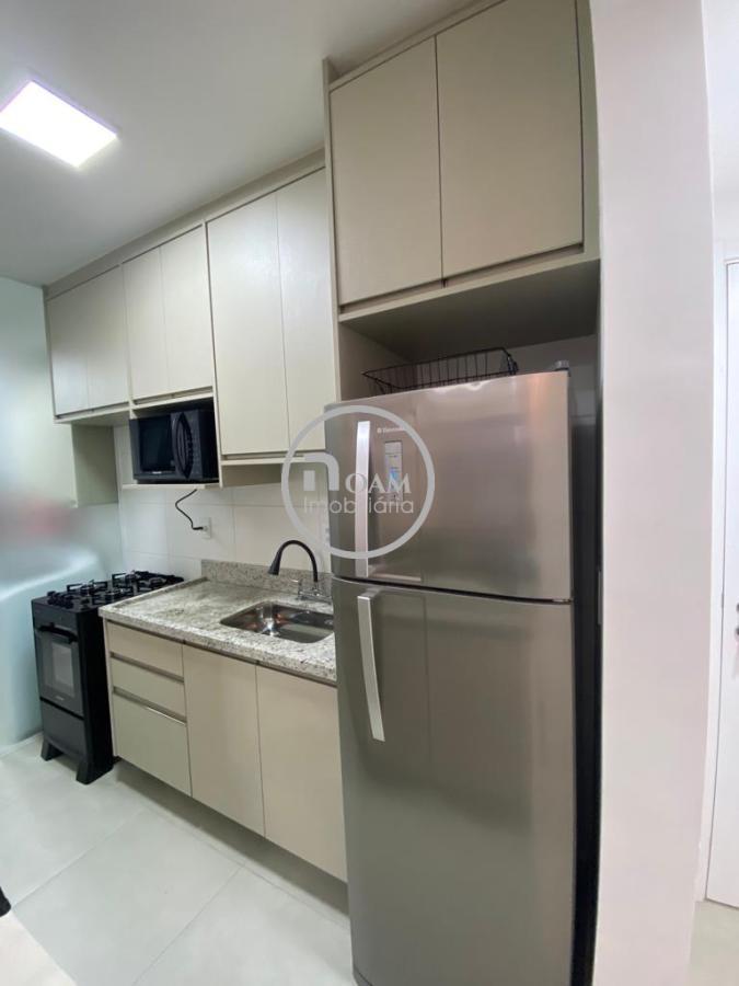 Apartamento à venda com 2 quartos, 61m² - Foto 4