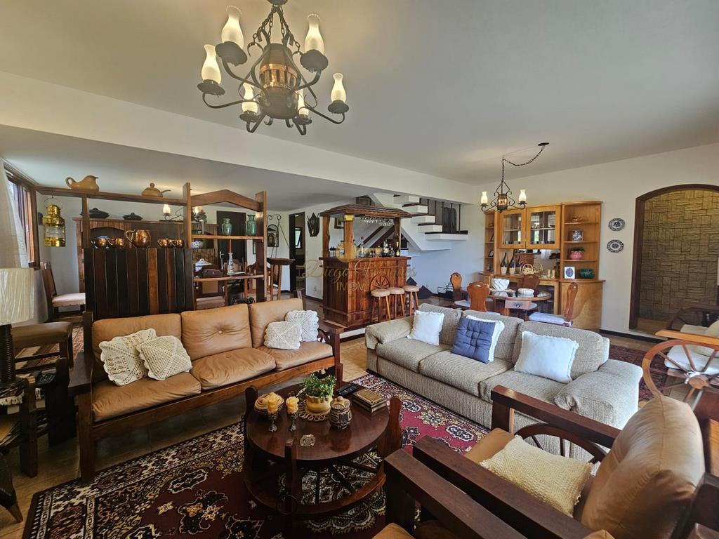 Casa de Condomínio à venda com 6 quartos, 190m² - Foto 6
