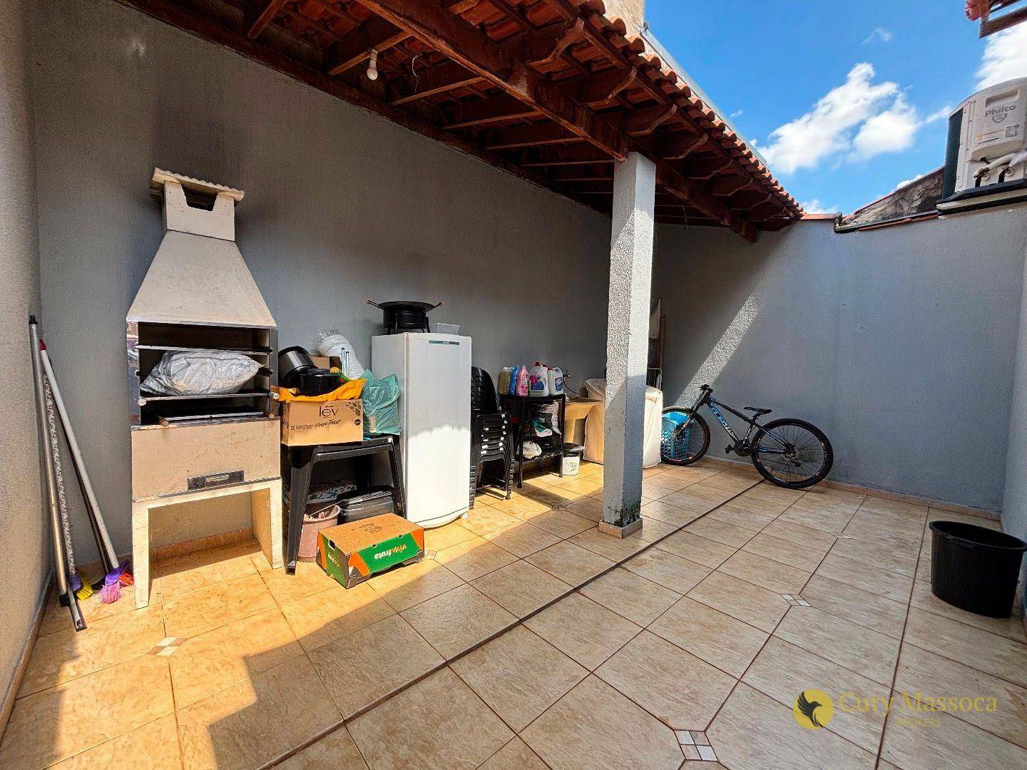 Casa à venda com 2 quartos, 110m² - Foto 7