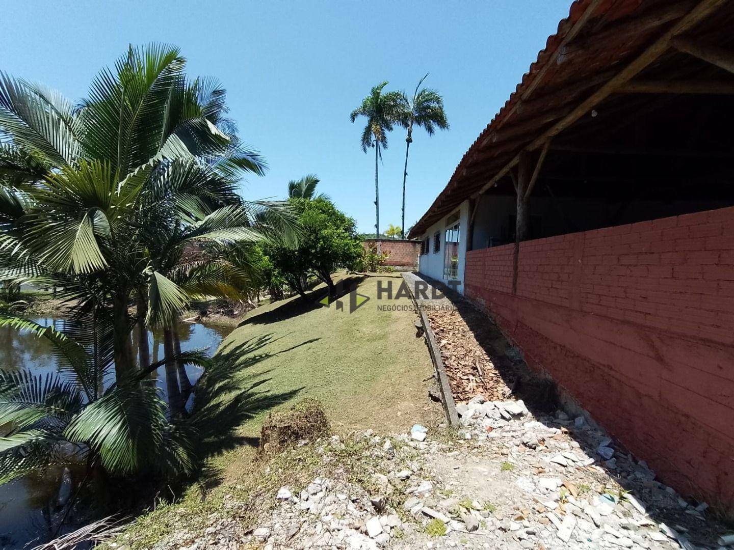 Chácara à venda com 2 quartos, 220m² - Foto 11