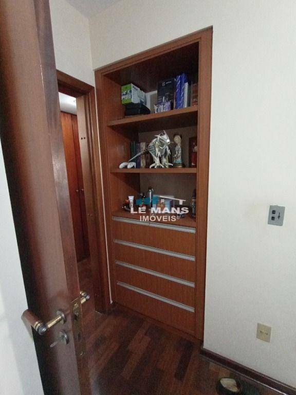 Apartamento à venda com 3 quartos, 112m² - Foto 37