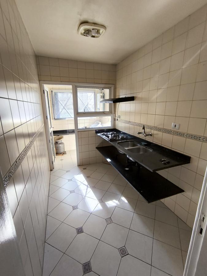 Apartamento à venda com 3 quartos, 71m² - Foto 9