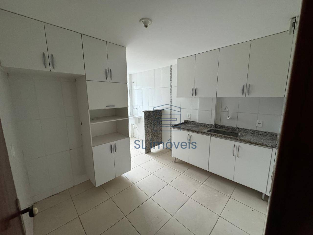 Apartamento à venda com 2 quartos, 86m² - Foto 5