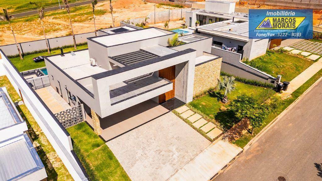 Casa de Condomínio à venda com 4 quartos, 440m² - Foto 77