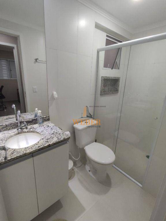 Apartamento à venda com 2 quartos, 66m² - Foto 4