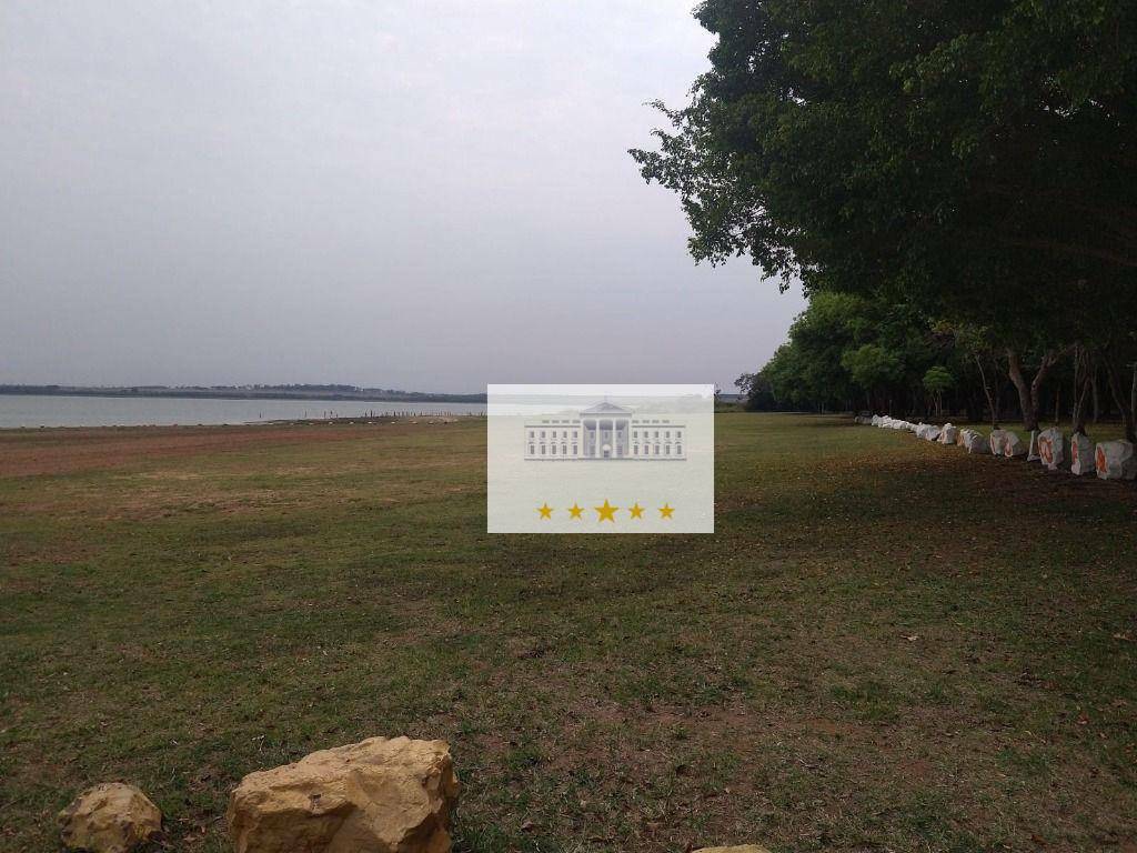 Chácara à venda com 2 quartos, 252m² - Foto 4