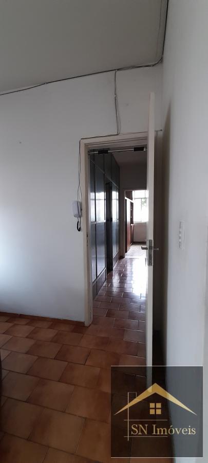 Apartamento à venda com 3 quartos, 180m² - Foto 13