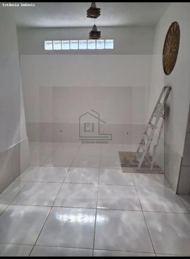 Casa à venda com 2 quartos, 200m² - Foto 6