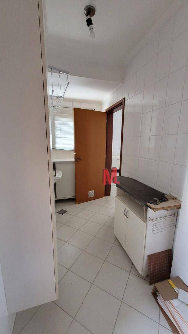 Apartamento à venda com 4 quartos, 147m² - Foto 10