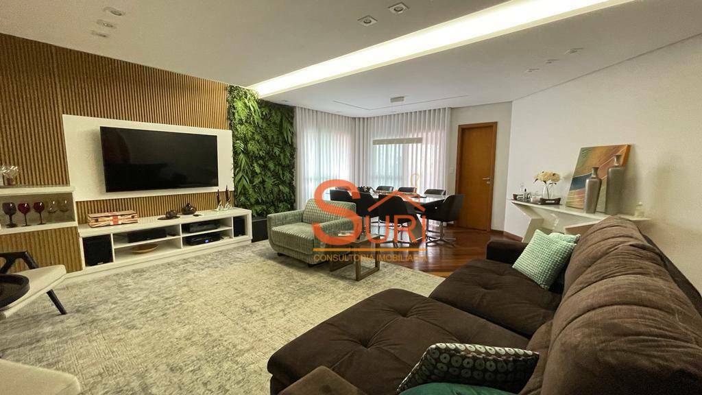 Apartamento à venda com 3 quartos, 188m² - Foto 1