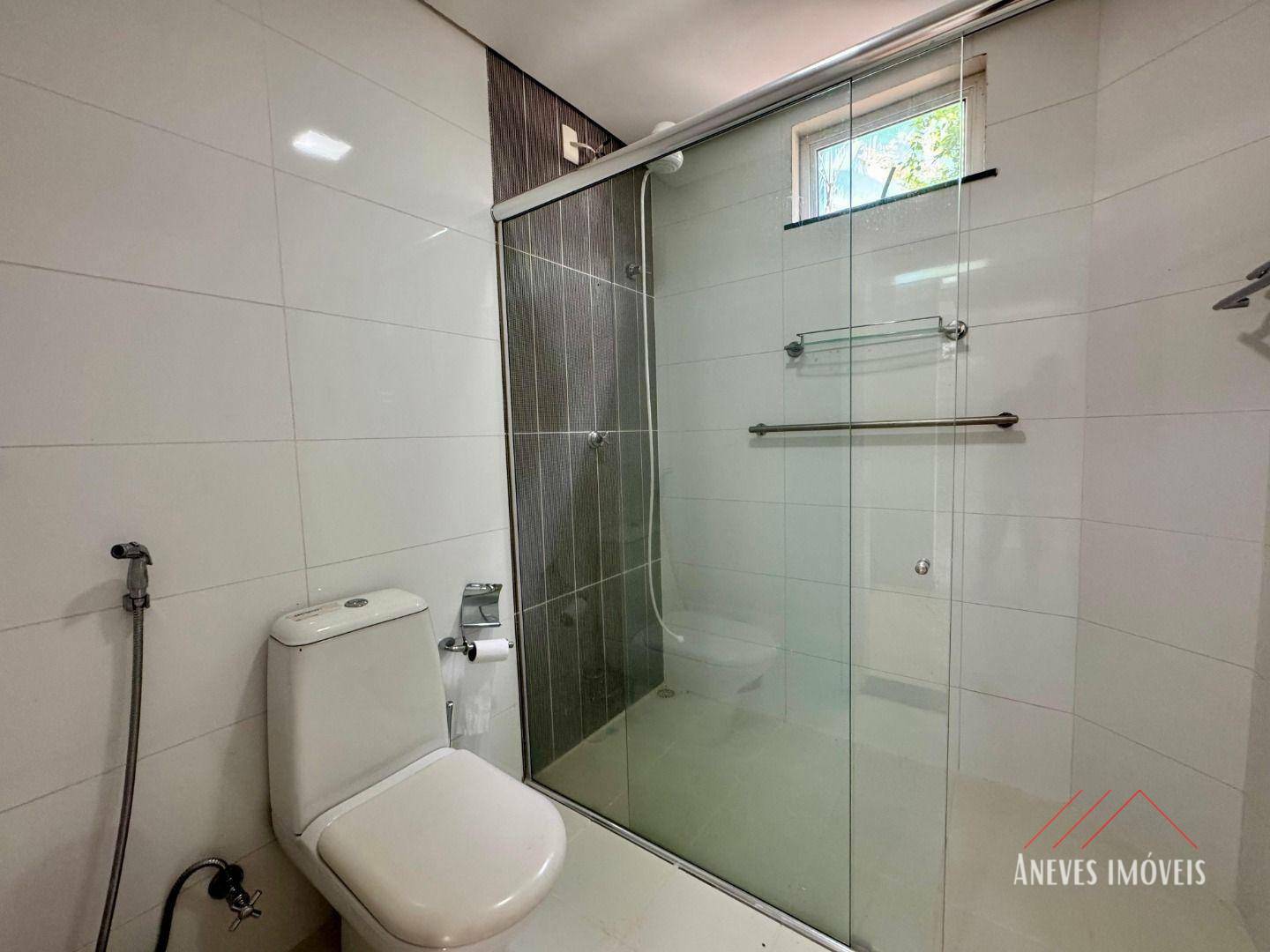 Casa de Condomínio à venda e aluguel com 4 quartos, 800m² - Foto 16