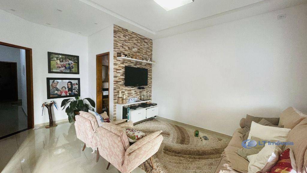 Casa à venda com 3 quartos, 160m² - Foto 7