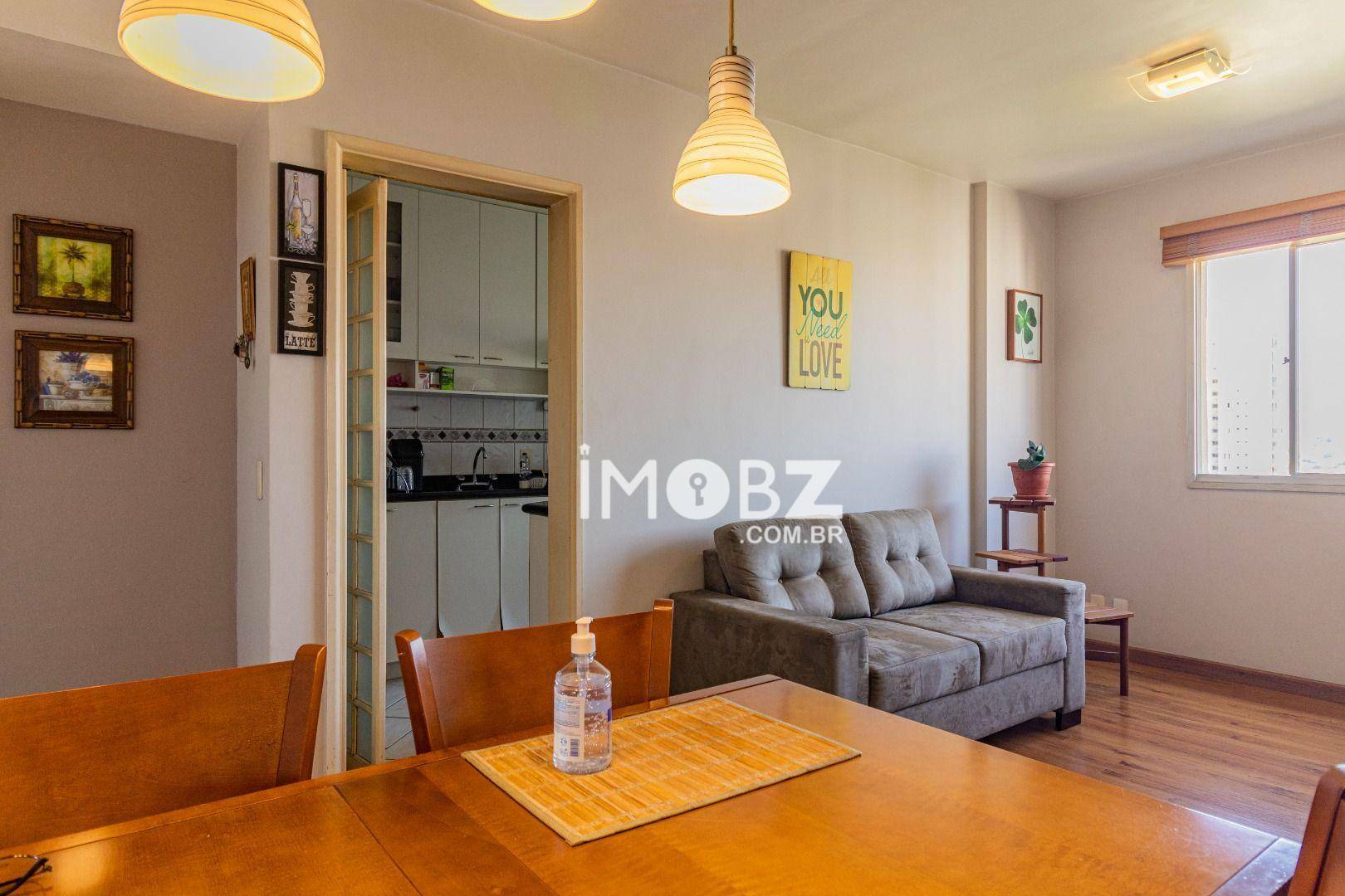 Apartamento à venda com 2 quartos, 57m² - Foto 1