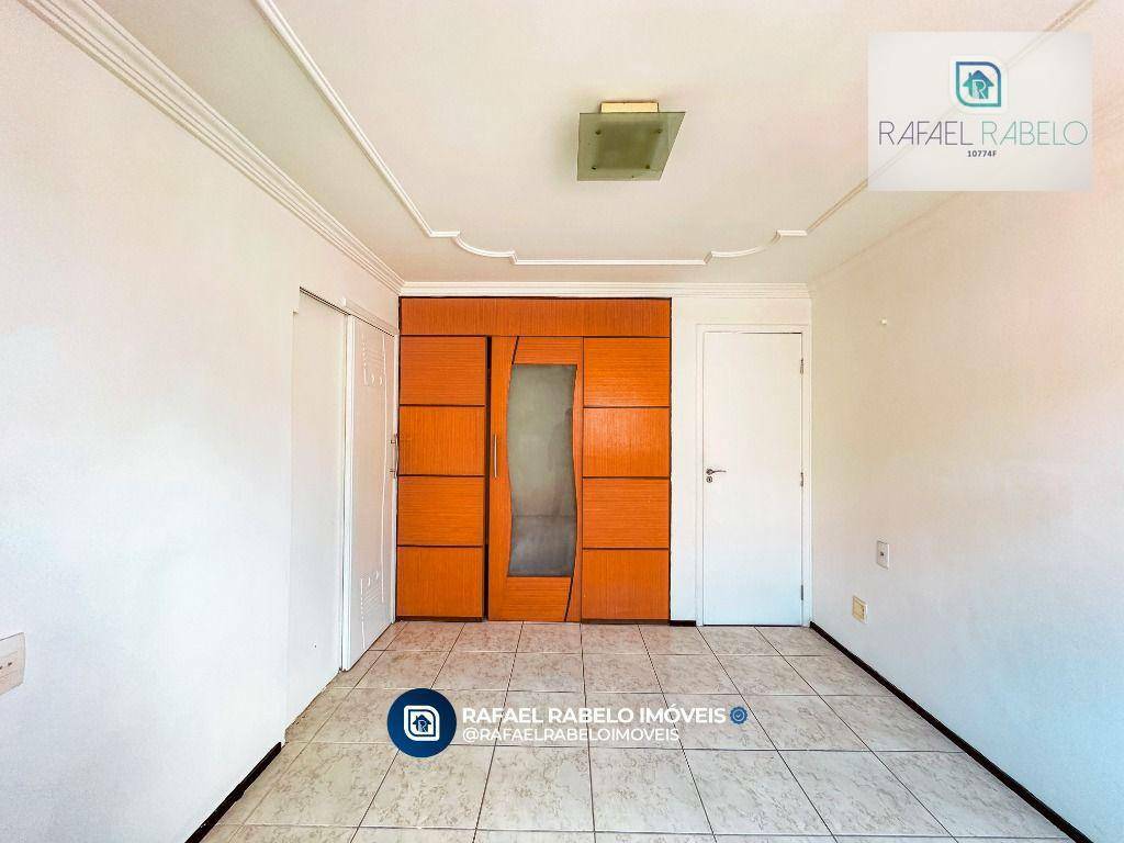 Apartamento à venda com 4 quartos, 234m² - Foto 10