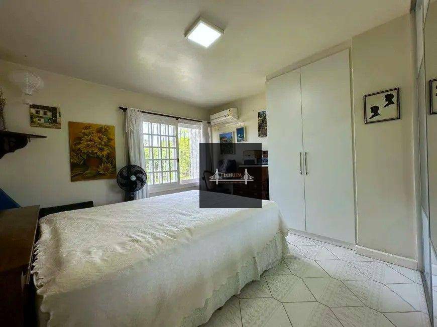 Casa à venda com 5 quartos, 284m² - Foto 13