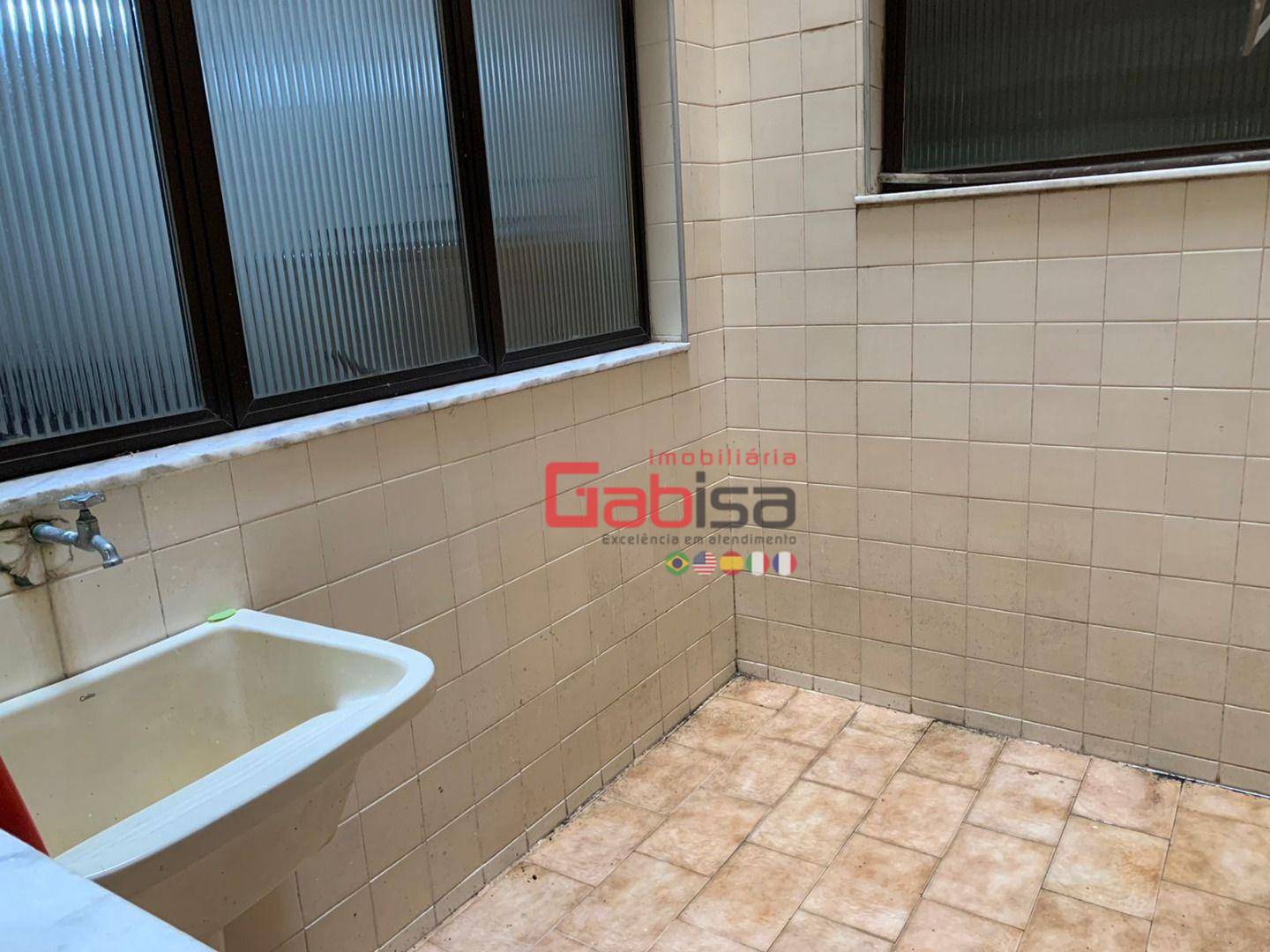 Apartamento à venda com 3 quartos, 105m² - Foto 18