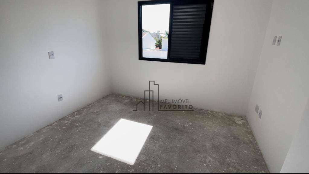 Casa à venda com 3 quartos, 180m² - Foto 6