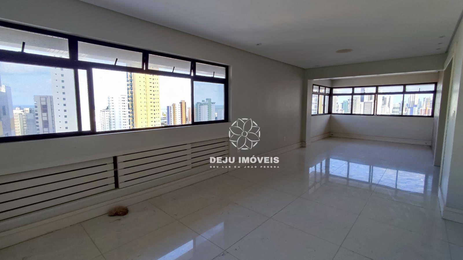 Apartamento à venda com 3 quartos, 236m² - Foto 3