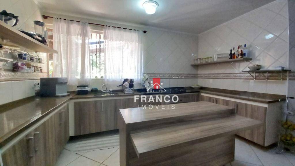 Chácara à venda com 4 quartos, 350m² - Foto 28