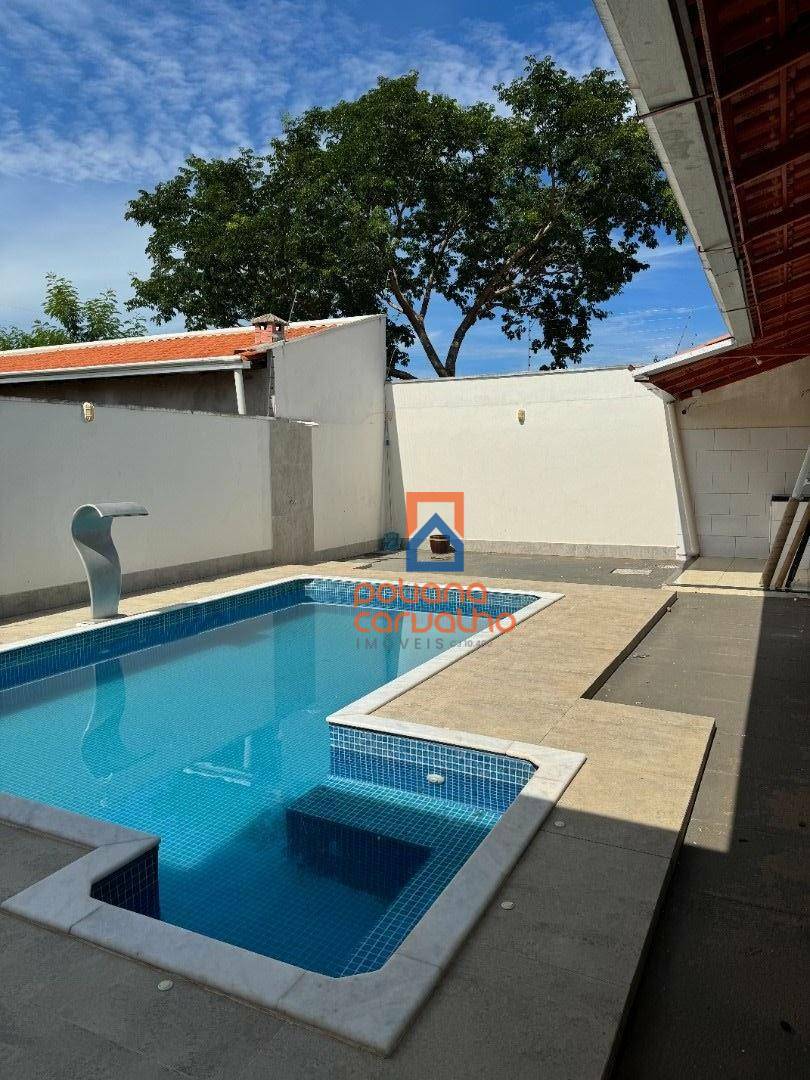 Casa para alugar com 3 quartos, 315M2 - Foto 3