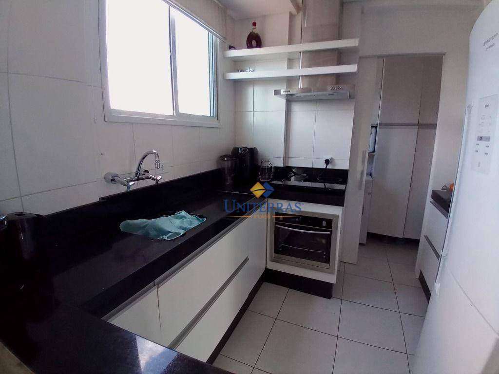 Apartamento à venda com 2 quartos, 71m² - Foto 19