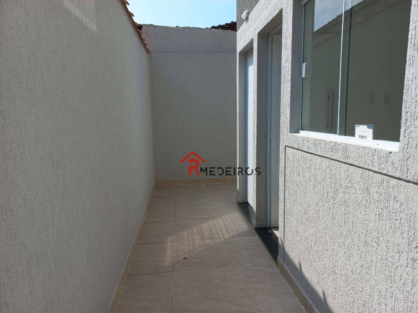 Casa à venda com 2 quartos, 57m² - Foto 5