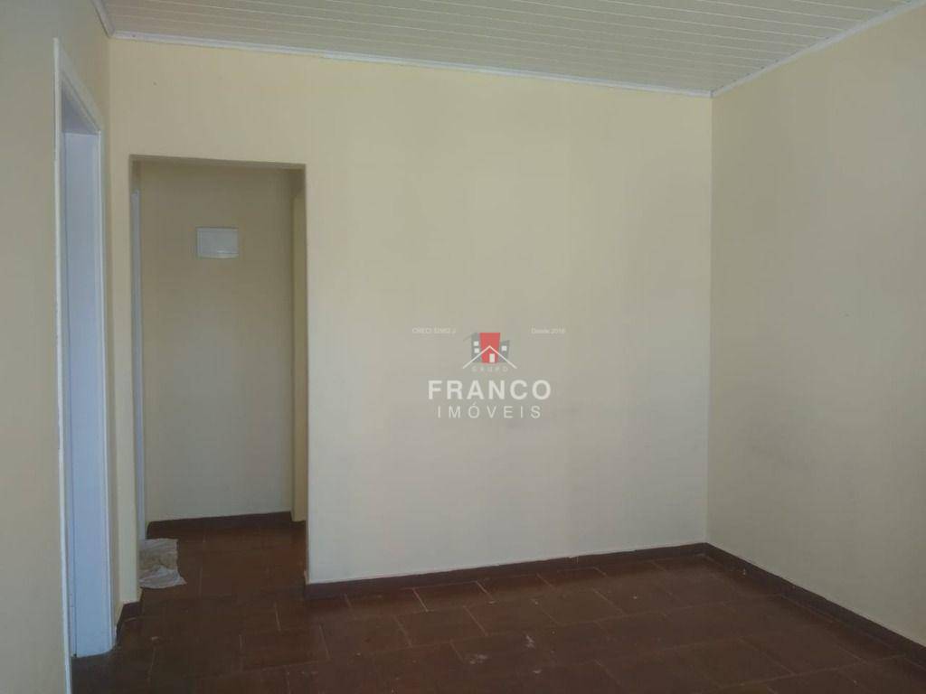 Casa à venda com 3 quartos, 83m² - Foto 20