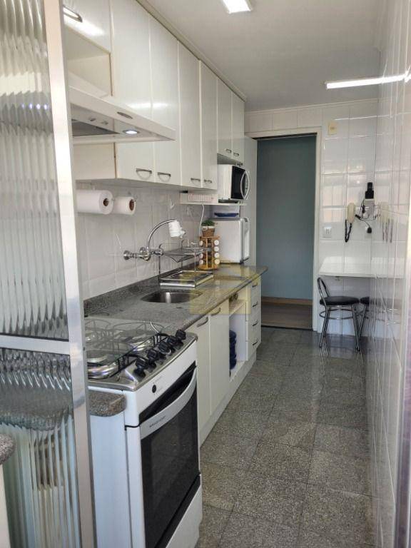 Apartamento à venda com 2 quartos, 56m² - Foto 12