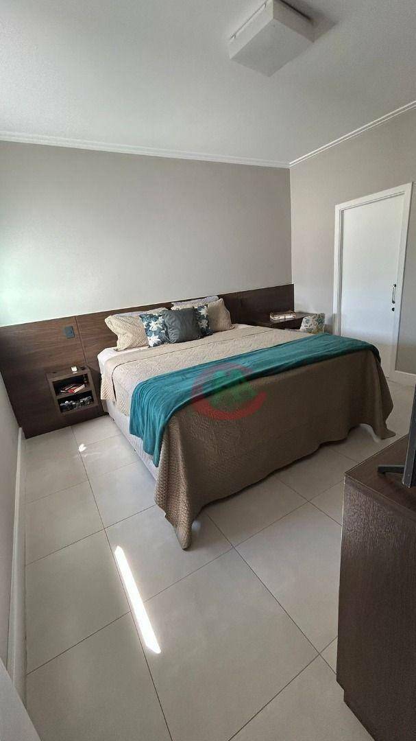 Sobrado à venda com 4 quartos, 250m² - Foto 23