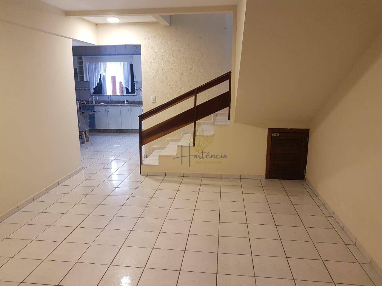 Casa à venda com 4 quartos, 160m² - Foto 15