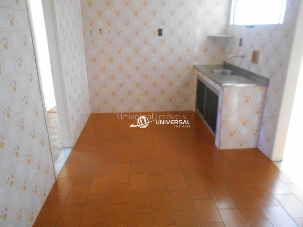 Apartamento para alugar com 2 quartos, 78m² - Foto 8